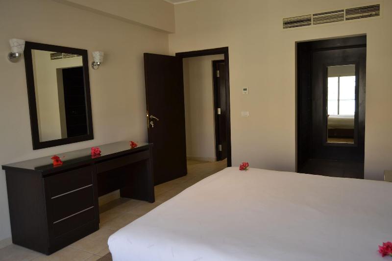 Rivoli Suites Хургада Екстериор снимка