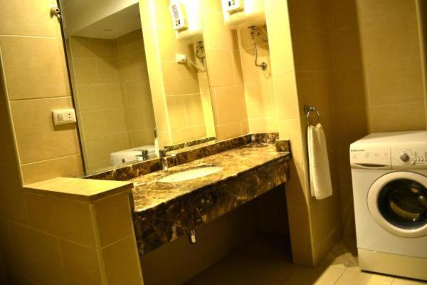 Rivoli Suites Хургада Стая снимка