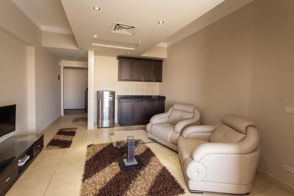 Rivoli Suites Хургада Стая снимка