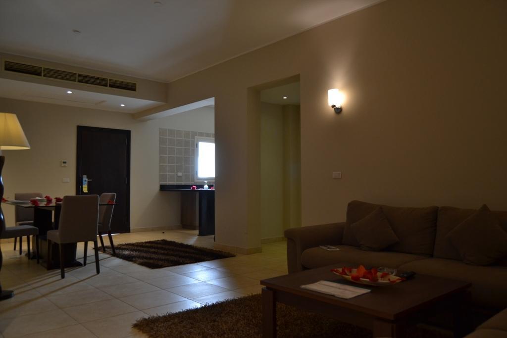 Rivoli Suites Хургада Екстериор снимка