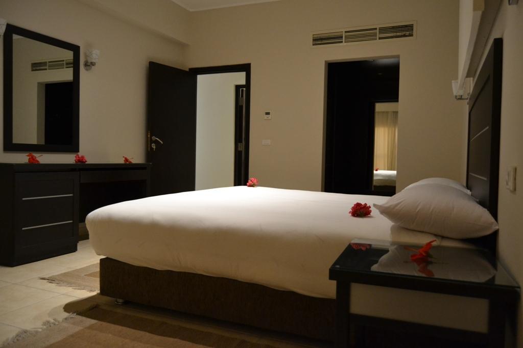 Rivoli Suites Хургада Екстериор снимка