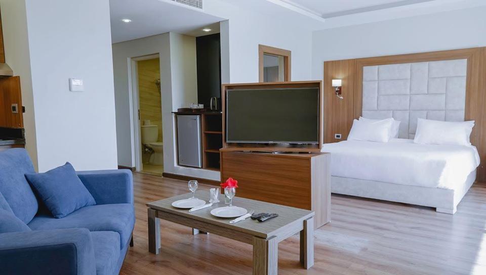 Rivoli Suites Хургада Екстериор снимка